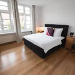 Modern Design Im Klassischem Altbau *