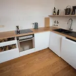 Apartment Modern Design Im Klassischem Altbau Weimar (Thuringia)