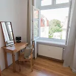 Modern Design Im Klassischem Altbau *