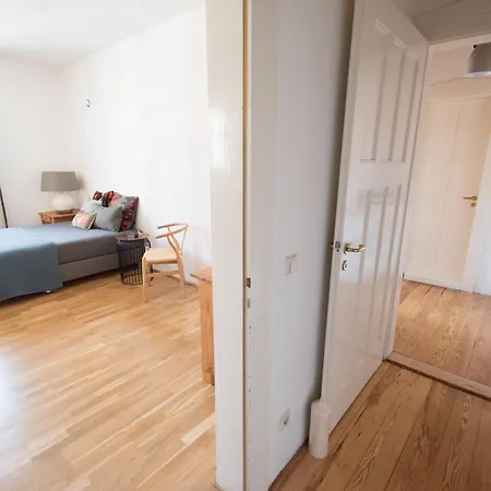 Appartement Modern Design Im Klassischem Altbau