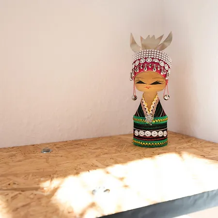 Modern Design Im Klassischem Altbau Appartement