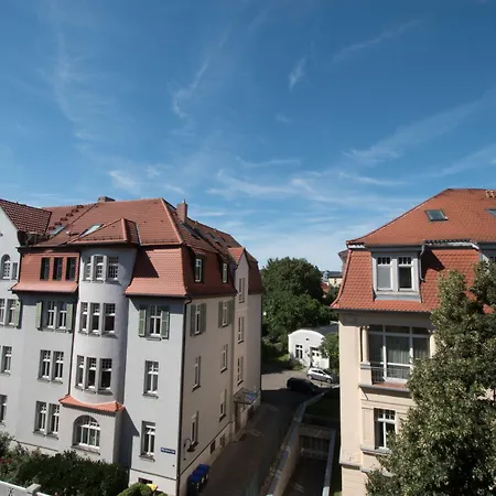 Appartement Modern Design Im Klassischem Altbau