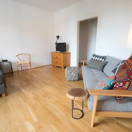 Modern Design Im Klassischem Altbau 公寓 魏玛