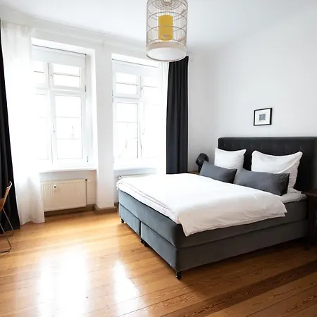 Modern Design Im Klassischem Altbau * 魏玛