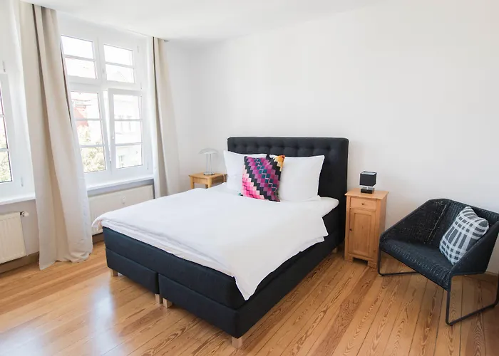 Appartement Modern Design Im Klassischem Altbau *