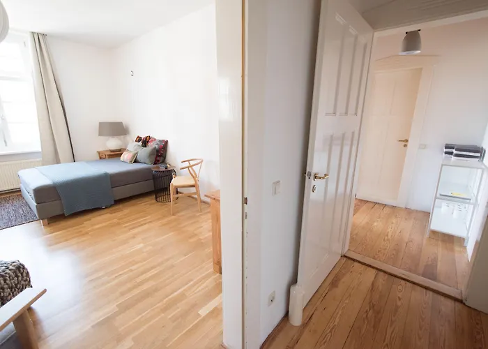 Appartement Modern Design Im Klassischem Altbau