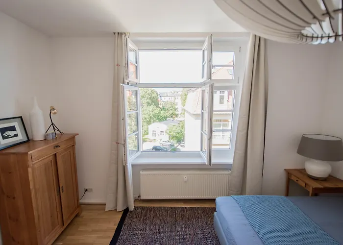 Appartement Modern Design Im Klassischem Altbau *