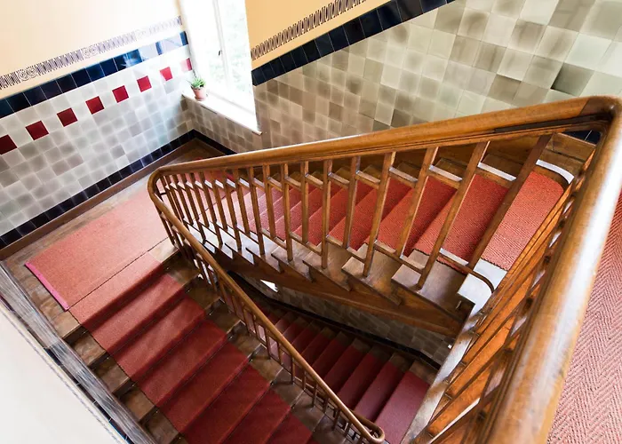 Modern Design Im Klassischem Altbau Lejlighed *