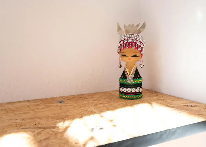 Appartement Modern Design Im Klassischem Altbau Weimar (Thuringia)