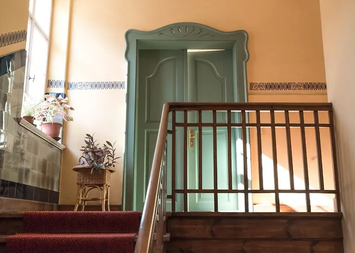 Modern Design Im Klassischem Altbau *