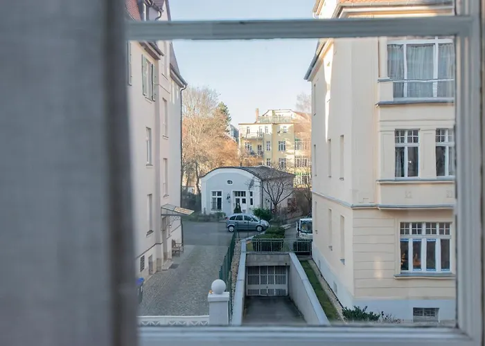 Appartement Modern Design Im Klassischem Altbau *